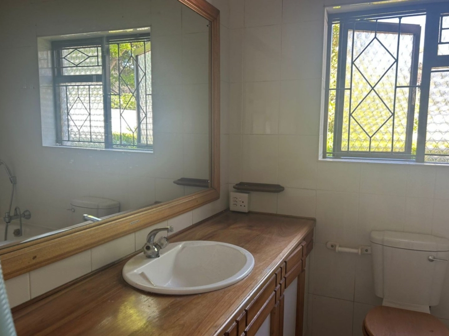 To Let 4 Bedroom Property for Rent in Constantia Western Cape